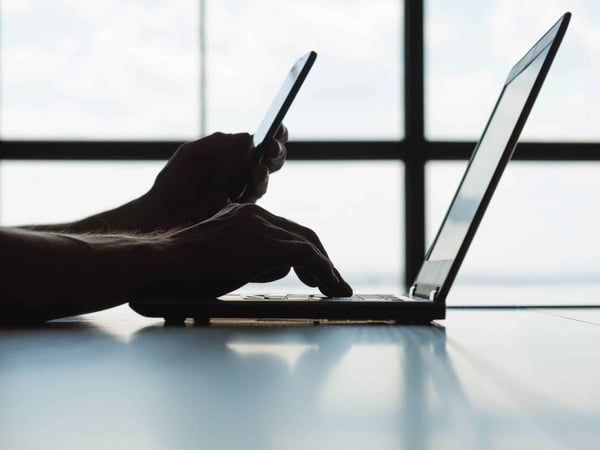 online-payment-authorization-mobile-phone-password-scaled